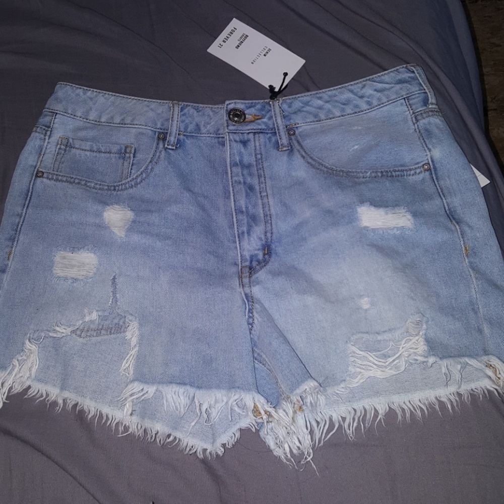 Forever 21 light wash boyfriend shorts